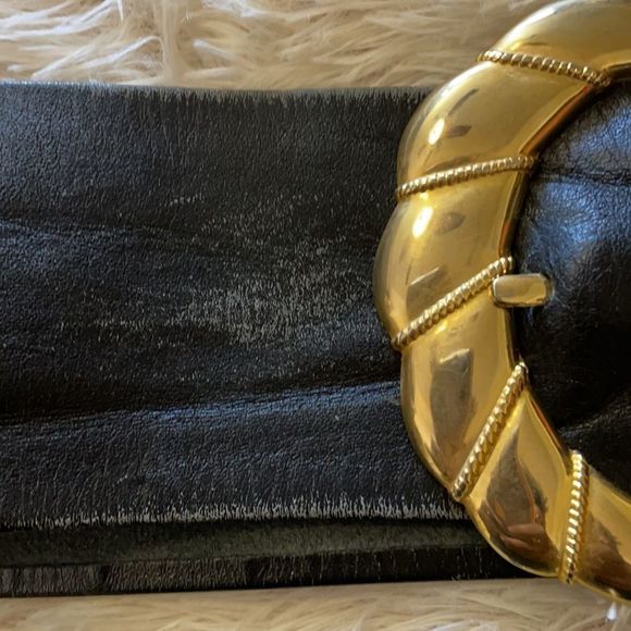 Vintage 80s leather belt main image 4